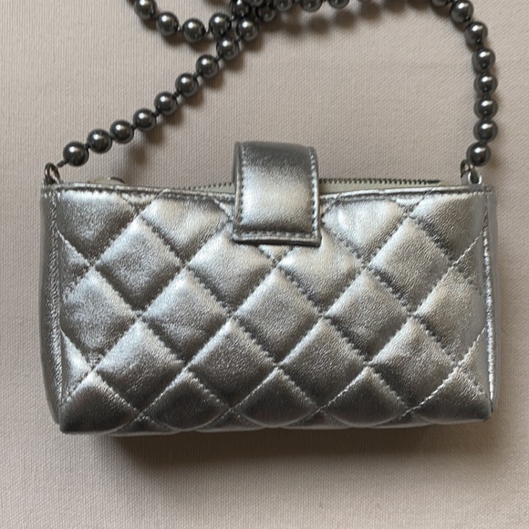 Chanel quilted lambskin mini pearl chain crossbody card case coin purse - Picture 5 of 11